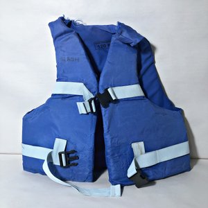 Lote de 3 Chalecos Salvavidas de Distintas Marcas y Colores - imagen 3