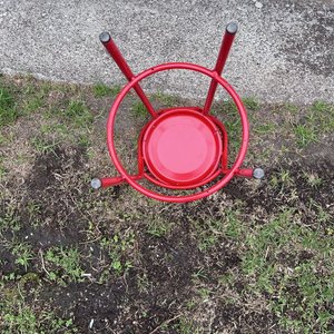 Banqueta Alta Roja Coca-Cola con Respaldo - Caño y Chapa - imagen 5