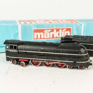 Locomotora con carbonera Marklin made in Germany en su caja original  - imagen 2