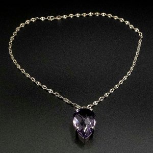 Lote siguiente: Colgante de Plata 950 con Amatista Facetada