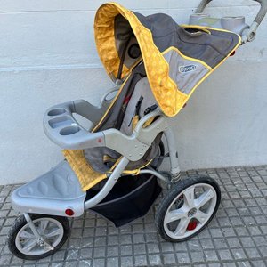 Lote anterior: Cochecito para bebé Instep de 3 ruedas, amarillo y gris