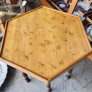 Mesa Turca Antigua Hexagonal con Incrustaciones de Hueso y Nácar - imagen 2