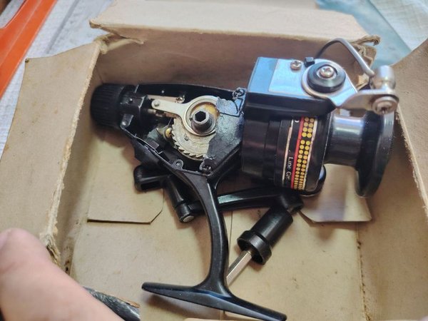 Derco 909 Relleno de Pesca en Estado de Conservación - imagen 5