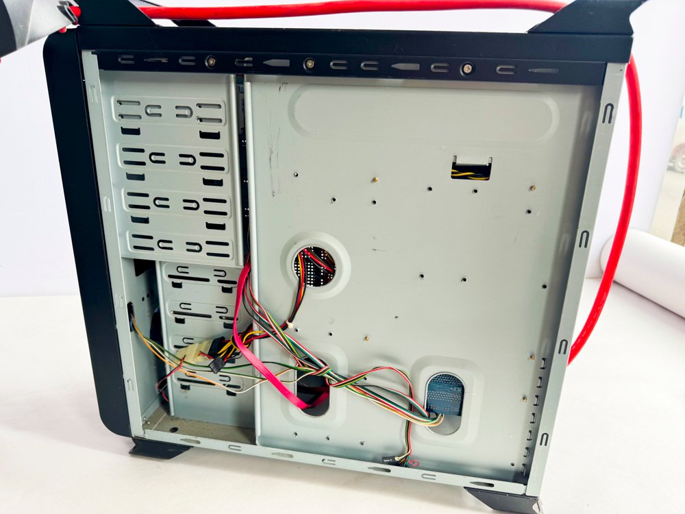 Computadora con capturadora y accesorios - imagen 7