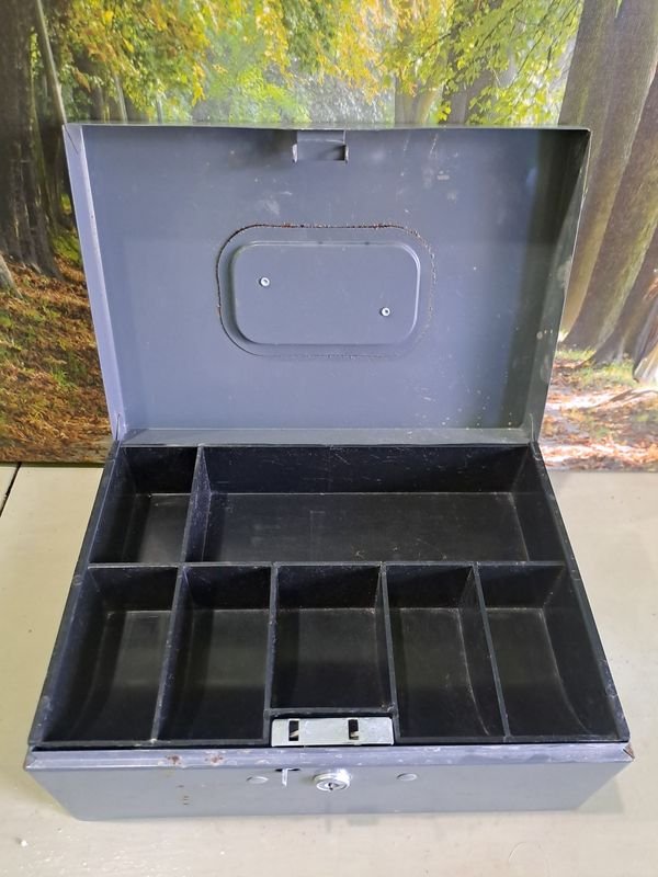 Item 853872 - Image 1