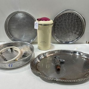 Lote anterior: 2 Torteras de Aluminio, 2 Bandejas de Acero Inoxidable y Purificador de Agua Panasonic