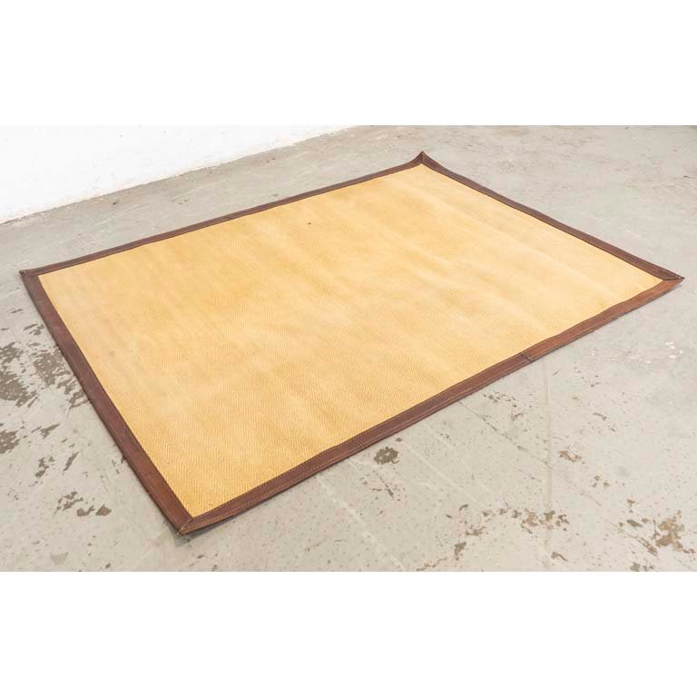 Item 2104059 - Image 0