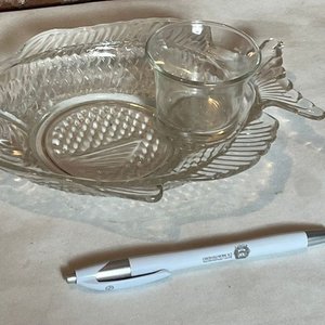 Fuente de Vidrio Prensado con Forma de Pez - imagen 4
