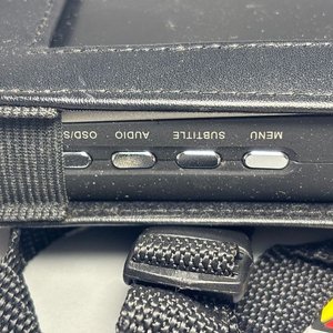 Reproductor DVD Portátil Nextbase con Controles Remotos y Accesorios - imagen 11