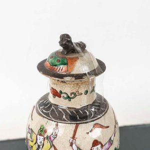 Potiche Japonés con Tapa Decorada y Figuras - imagen 2