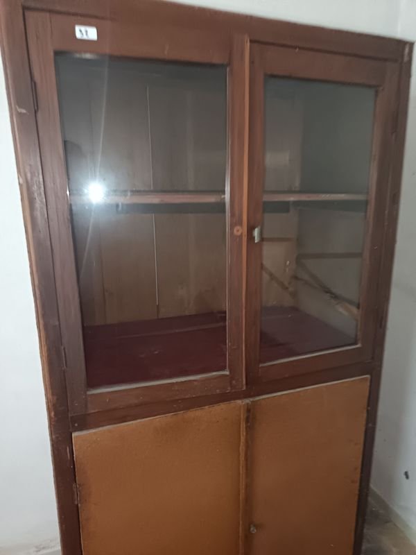 Mueble estantería con puertas - imagen 3