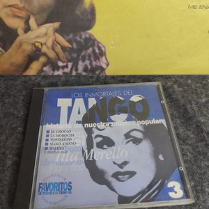 Lote de Tita Merello: Vinilo "Simplemente Tango" y CD "Los Inmortales del Tango" - imagen 4
