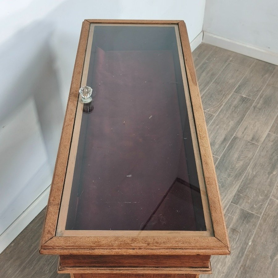 Vitrina de madera con tapa abatible de vidrio - imagen 7