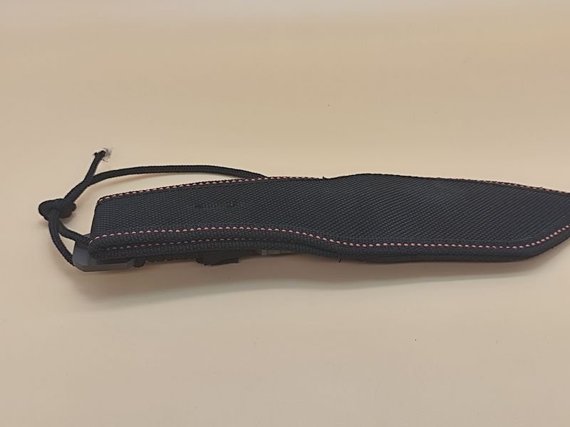 Tácticas de cuchillo de supervivencia con diseño de Bear Grylls - imagen 15