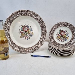 Juego de 11 Piezas de Loza Inglesa "Harvard Empire" con Flores - imagen 2
