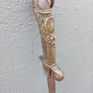 Antiguo Sable de Caballería del Ejército Uruguayo con Escudo Nacional - imagen 6