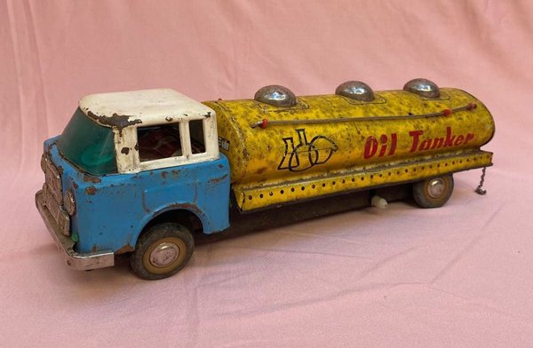 Antiguo camión tanque cisterna en chapa litografíada para coleccionistas - imagen 3