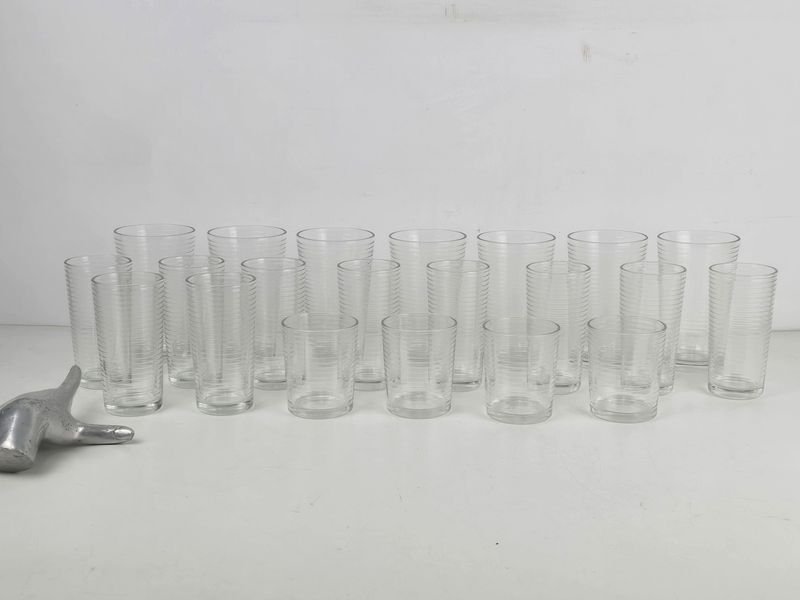 Juego de Vasos de Vidrio Rayado Modernos