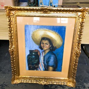 Lote siguiente: Cuadro estilo mexicano con dama y jarrón, marco dorado labrado