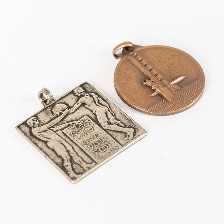 Medallas de la AUF: Mundial 1930 y III División Extra - imagen 3