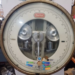 Balanza de Aguja Berkel de Colgar con Plato, Capacidad 20 Kg - imagen 2