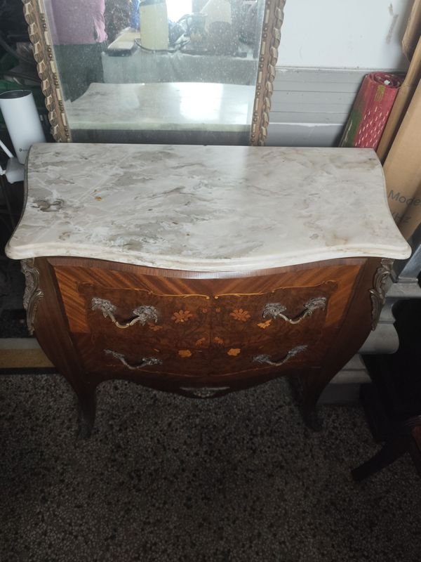 Comoda Francesa con Tapa de Marmol y Marquetería Floral - imagen 1
