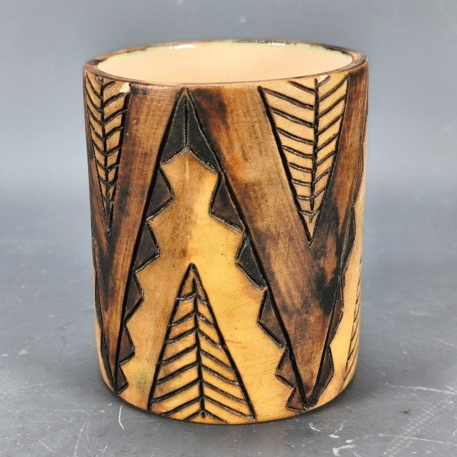 Item 18716 - Image 1