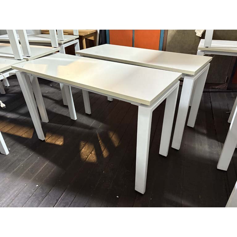 Item 2104710 - Image 0