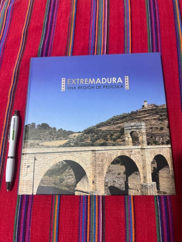 Libro sobre Extremadura - Una región de película