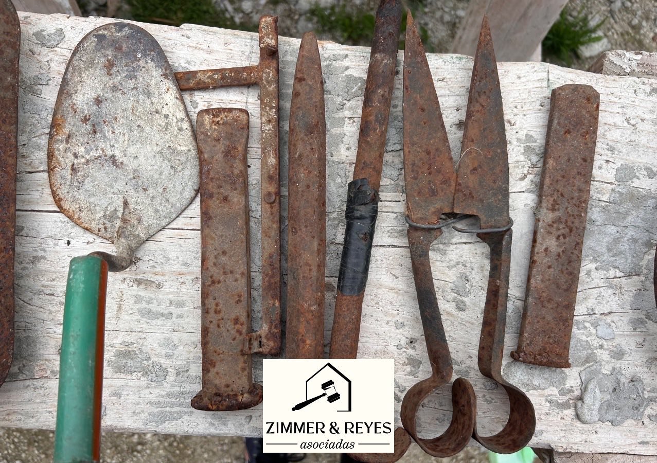 Lote de Herramientas Antiguas de Mano y Forja