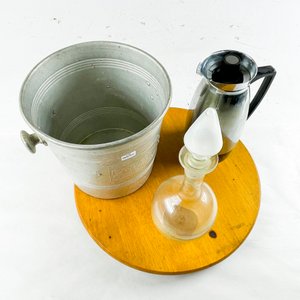 Set de 4 piezas: Cubo para champagne, botellón, jarra y plato para torta - imagen 2