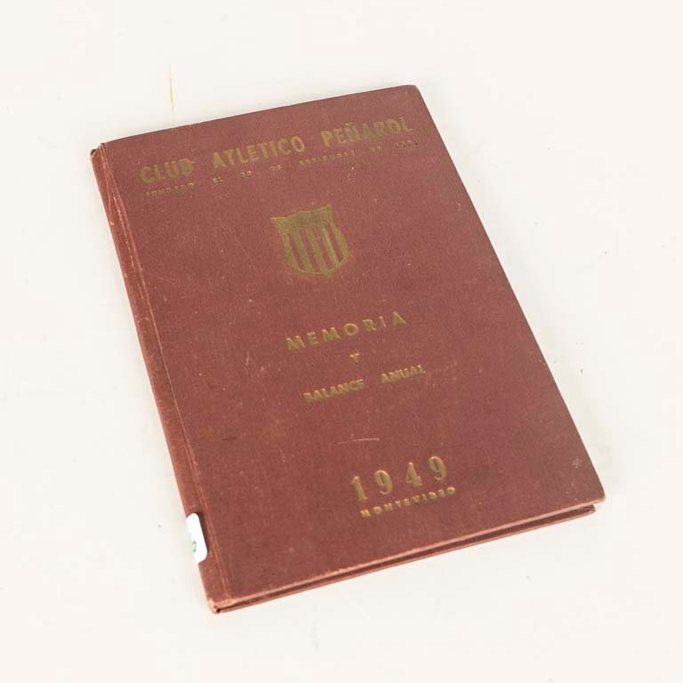 Lote anterior: Memoria y Balance de Peñarol de 1949, encuadernadas con tapas duras