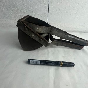 Puretera Antigua de Chapa - imagen 4