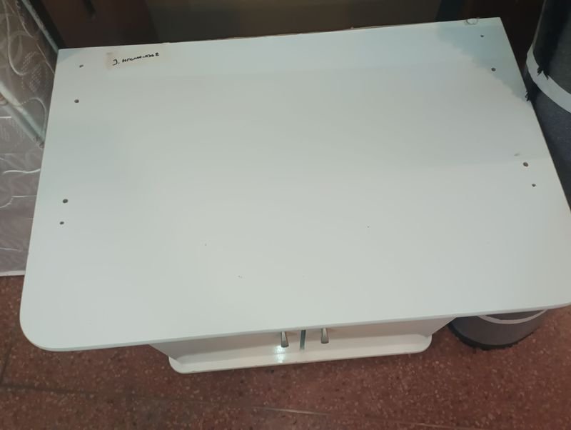 Mueble multiuso blanco con 2 puertas y 1 cajón - imagen 2