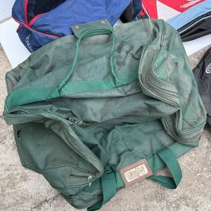 Lote de Bolsos y Mochilas Variados - imagen 5
