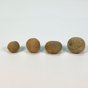 Lote anterior: Cuatro Piedras de Boleadora Artesanales
