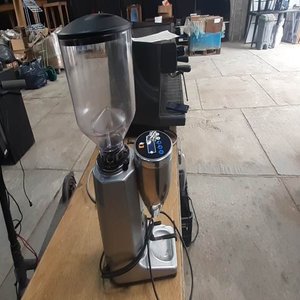 Lote anterior: Molinillo de Café Profesional Plateado