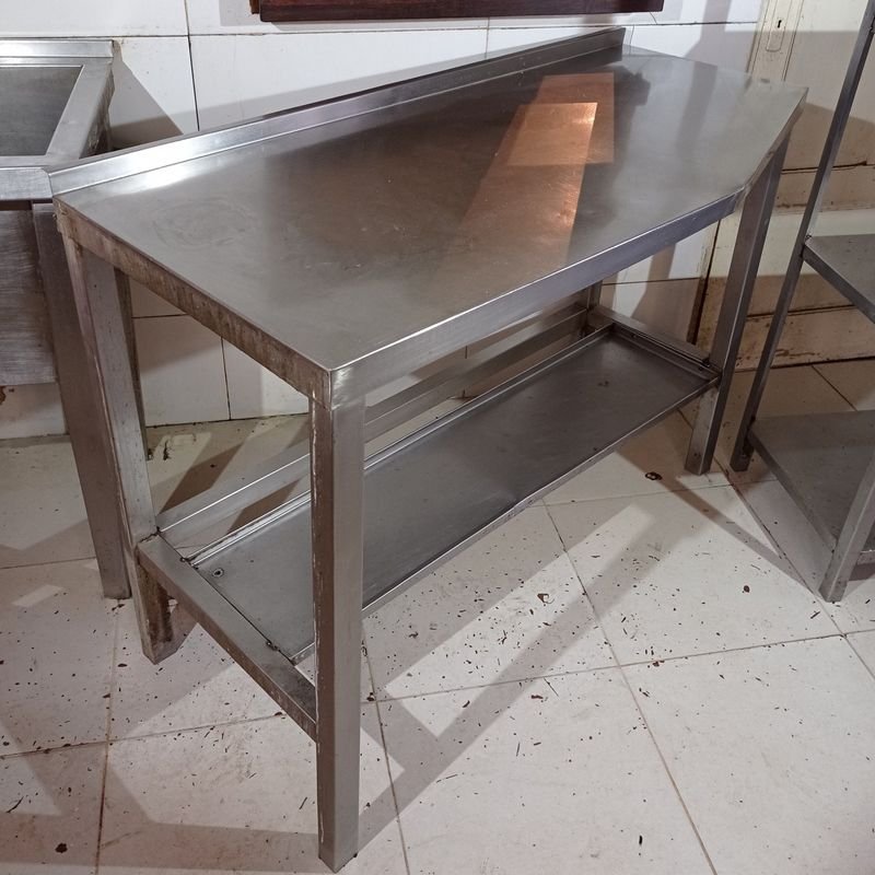 Mesada gastronómica en acero inoxidable - imagen 3
