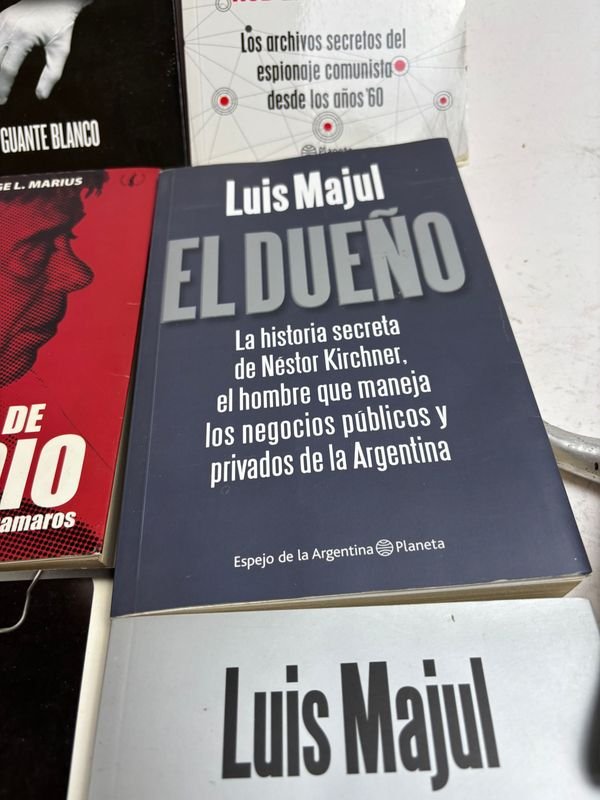Libros sobre política, espionaje y Tupamaros - imagen 9