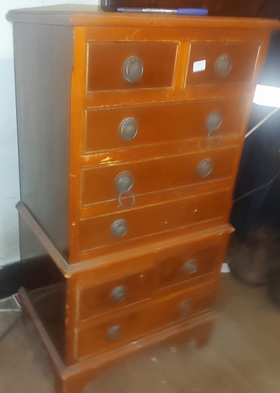 Mueble de madera en buen estado - imagen 2