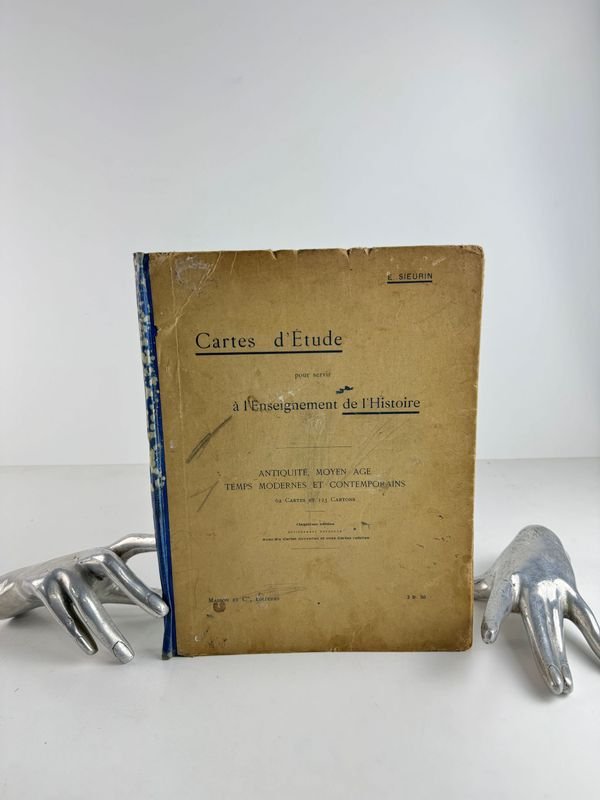 Libro de Mapas Históricos del Siglo XX