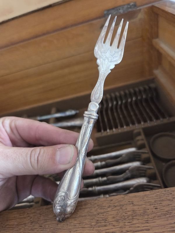 Colecciones de cubiertos y accesorios para la mesa en excelente condición - imagen 18