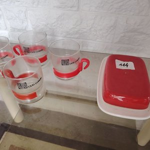 Juego de 4 Tazas de Vidrio CX30 La Radio y Mantequera Roja - imagen 3