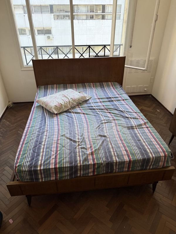 Item 875941 - Image 0