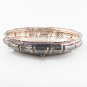 Lote siguiente: Fuente Oval de Plata 835 Antigua - 770gr - 32x22cm