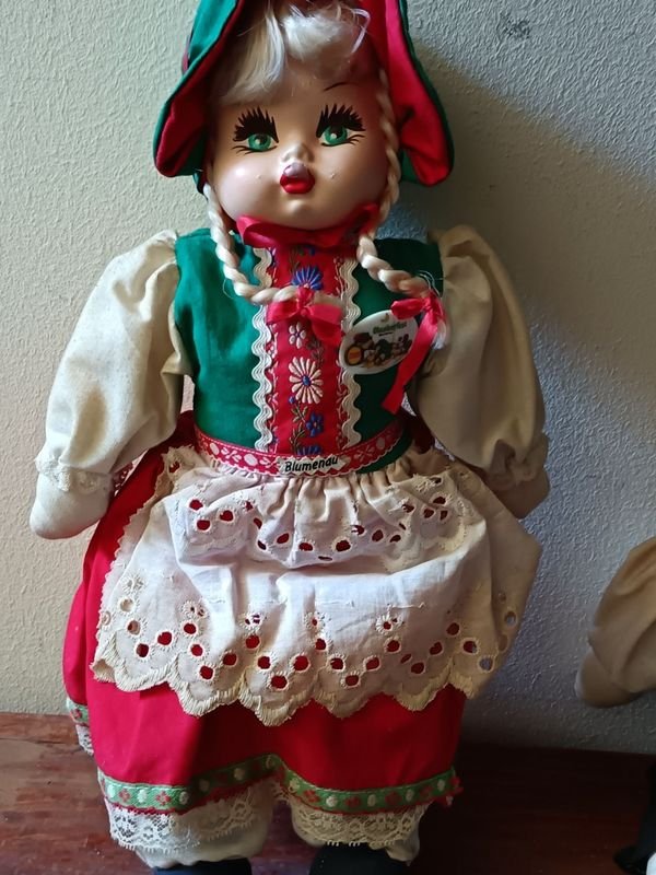 Par de Muñecas Alemanas/Bávaras Vintage de Mediados del Siglo XX - imagen 8