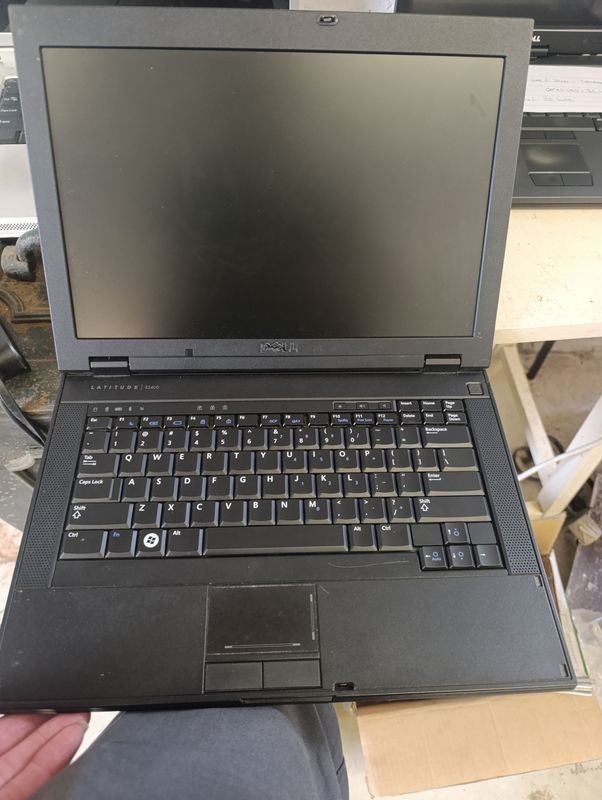 Dell Laptops en Venta - Equipos Electrónicos - imagen 9