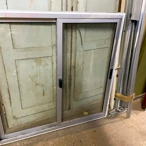 Ventana Corrediza Aluminio y Vidrio 100x100 cm Dos Hojas - imagen 4