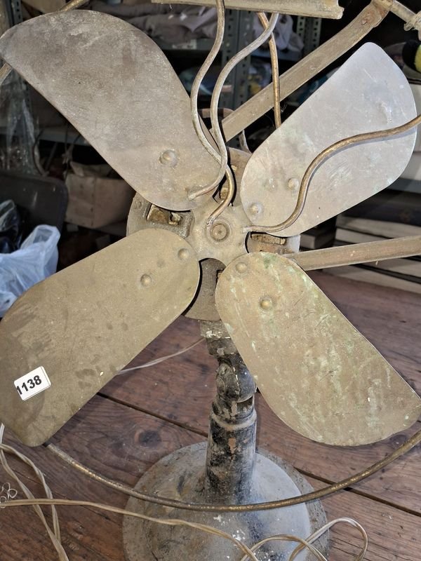 Lote anterior: Ventilador de aspa antiguo para venta