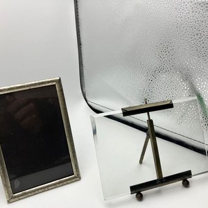 Lote- de dos portarretratos de mesa antiguos - imagen 3